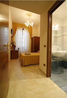 Hotel Il Duca Флоренция Стая снимка