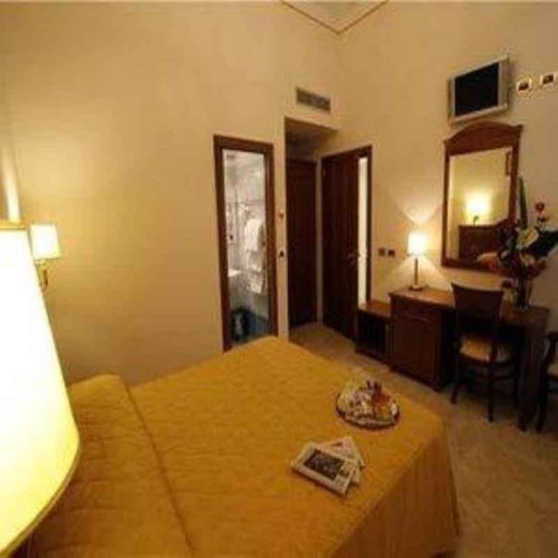 Hotel Il Duca Флоренция Екстериор снимка